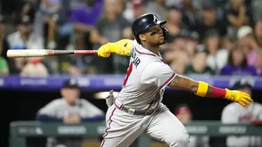 MLB: Ronald Acuña Jr. la pone a volar en la paliza de los Bravos (+VIDEO) MLB: Ronald Acuña Jr. la pone a volar en la paliza de los Bravos (+VIDEO)