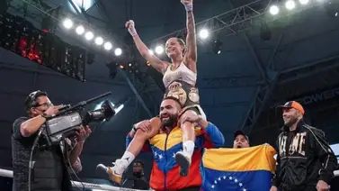 Mayerlin Rivas retiene título mundial tras contundente nocaut Mayerlin Rivas retiene título mundial tras contundente nocaut