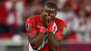 Advíncula pide perdón y renuncia luego de fallar el penal que deja a Perú sin Mundial (+ FOTO) Advíncula pide perdón y renuncia luego de fallar el penal que deja a Perú sin Mundial (+ FOTO)