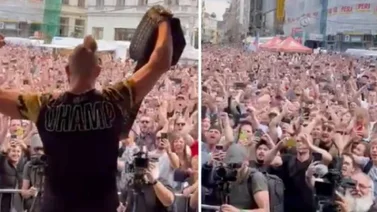 ¡Sorprendente! Así recibe Republica Checa a su primer campeón de la UFC (+Video)