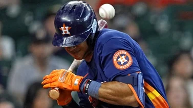 Jeremy Peña entra a la lista de lesionados de 10 días