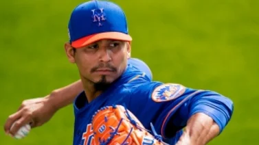 Carlos Carrasco busca la redención ante los Marlins
