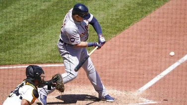 MLB: Miguel Cabrera recibe elogios por su carrera en Detroit (+VIDEO)