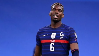 Reciben a Paul Pogba como un héroe en su país de origen (+VIDEO)