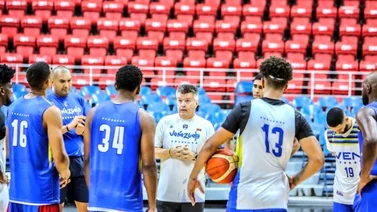 ¿Qué jugadores se encuentran entrenando con la selección de cara a la ventana FIBA?