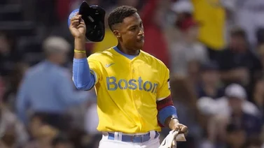 MLB: Finalmente, Jeter calza Medias Rojas (+Videos)