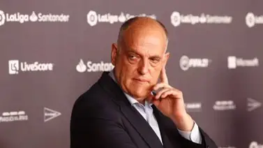 Barcelona: Tebas recula y asegura que los azulgrana sí podrían hacer grandes fichajes Barcelona: Tebas recula y asegura que los azulgrana sí podrían hacer grandes fichajes