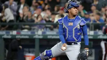 Salvador Pérez manda un emotivo mensaje a los fanáticos en medio de su recuperación (+FOTOS) Salvador Pérez manda un emotivo mensaje a los fanáticos en medio de su recuperación (+FOTOS)