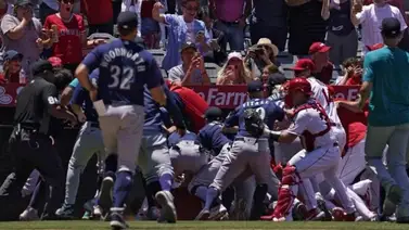 Saldo de 12 suspendidos por la trifulca entre Marineros y Angelinos Saldo de 12 suspendidos por la trifulca entre Marineros y Angelinos