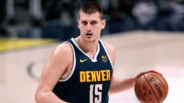 NBA: Nikola Jokic firma el contrato más grande de la historia