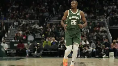 NBA: Serge Ibaka renueva con los Bucks NBA: Serge Ibaka renueva con los Bucks