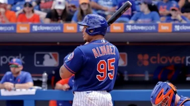 Este venezolano está en el top 3 de prospectos en MLB