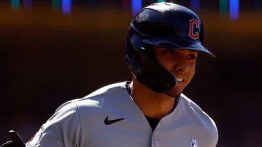 MLB: Andrés Giménez y los Guardianes hasta con el tobo contra los Reales  (+Videos)