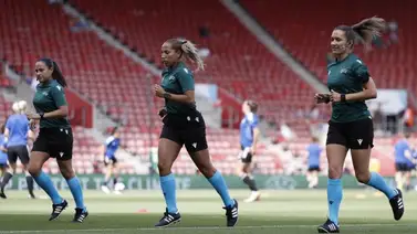 Orgullo criollo: árbitras venezolanas se convierten en la primera terna Sudamericana en pitar en la Eurocopa Orgullo criollo: árbitras venezolanas se convierten en la primera terna Sudamericana en pitar en la Eurocopa