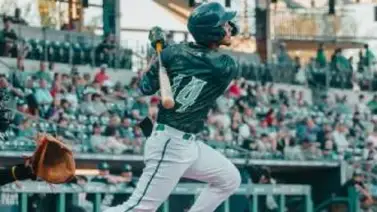 MiLB:Ezequiel Tovar destaca en granjas de los Rockies (+VIDEO) MiLB:Ezequiel Tovar destaca en granjas de los Rockies (+VIDEO)