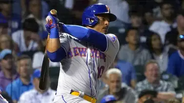 MLB: Así Eduardo Escobar vuela la cerca y acaricia la escalera (+VIDEO) MLB: Así Eduardo Escobar vuela la cerca y acaricia la escalera (+VIDEO)