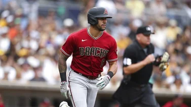 MLB: David Peralta saca su poder con largo jonrón ante los Padres (+VIDEO)