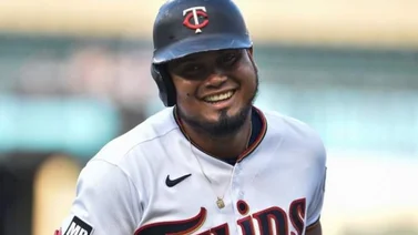 MLB: Luis Arráez se queda con el liderato de bateo en la primera mitad de temporada