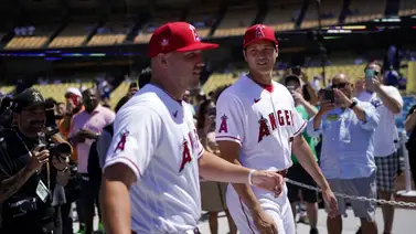 Mike Trout estará fuera del terreno indefinidamente Mike Trout estará fuera del terreno indefinidamente