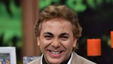 Conoce la nueva faceta arcoíris de Cristian Castro (+ FOTOS)