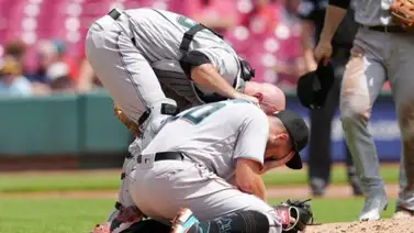 ¡Lamentable! Pitcher recibe sorpresivo batazo en la cara a 104 mph (+Video) ¡Lamentable! Pitcher recibe sorpresivo batazo en la cara a 104 mph (+Video)