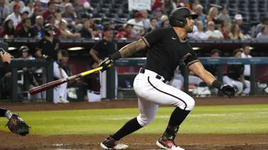 MLB: David Peralta protagoniza cambio y tiene nuevo equipo