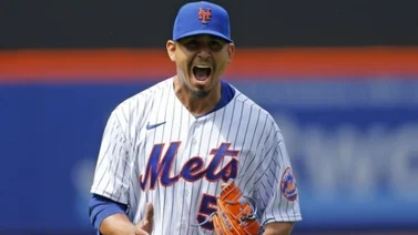 Carlos Carrasco y el selecto club al que entró dentro de la MLB