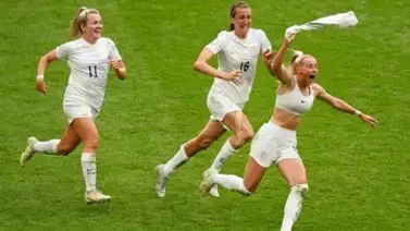 Así fue el gol de la compañera de Deyna Castellanos que le dio la victoria a Inglaterra en la Eurocopa (+VIDEO) Así fue el gol de la compañera de Deyna Castellanos que le dio la victoria a Inglaterra en la Eurocopa (+VIDEO)