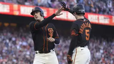 Resumen MLB: Wilmer Flores y Salvador Pérez se van para la calle Resumen MLB: Wilmer Flores y Salvador Pérez se van para la calle