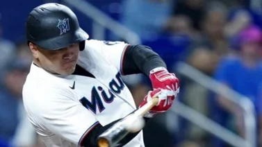 MLB: Avisaíl García sale del juego de los Marlins por esta razón (+Video)