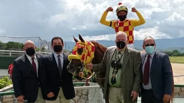 El 5y6 nacional del Hipódromo de Valencia paga un realero
