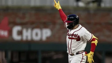 Resumen MLB: Luis Arráez pega tres veces y William Contreras la desaparece