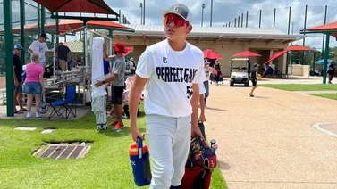 El hijo de Miguel Cabrera sigue sus pasos (+video)