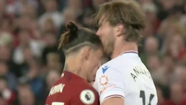 De esta forma Joachim Andersen sacó de quicio a Darwin Nuñez (+video)