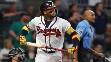 MLB: Ronald Acuña Jr. asume el reto de jugar con la "terrible" lesión en la rodilla