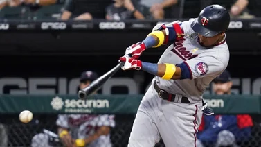MLB: Luis Arráez se "atraviesa" en el camino a la gloria de Dylan Cease (+Videos)