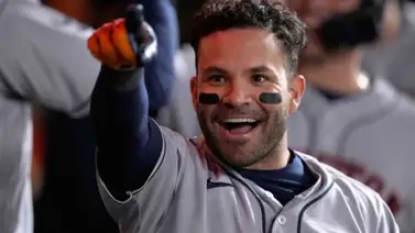 MLB: José Altuve la vuelve a sacar contra Angelinos (+ Video) MLB: José Altuve la vuelve a sacar contra Angelinos (+ Video)