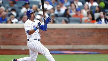MLB: Eduardo Escobar vuela la cerca y consigue su jonrón 15 en la temporada (+Video)