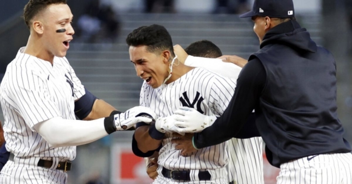 Venezolanos hacen historia en el lineup de los Yankees de New York - El  Fildeo