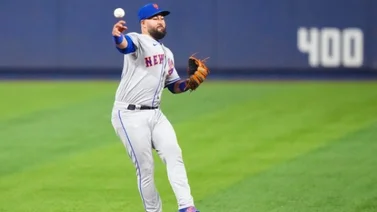 MLB: Luis Guillorme apunta fuerte al nuevo guante de oro que entregará Rawlings (+Tweet)