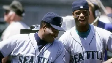 MLB: A 32 años de la primera vez que padre e hijo la sacaron en un mismo encuentro MLB: A 32 años de la primera vez que padre e hijo la sacaron en un mismo encuentro