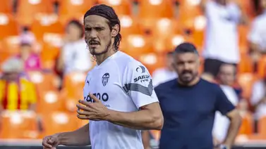 El Valencia golea en el debut de Edinson Cavani (+Videos) El Valencia golea en el debut de Edinson Cavani (+Videos)