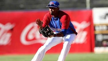 LVBP: Tiburones de La Guaira confirman a este Guante de Oro en Grandes Ligas