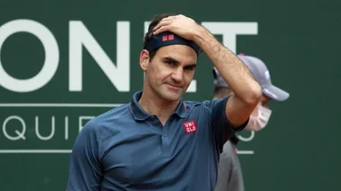 Roger Federer regresa a las raquetas... pero en ping-pong
