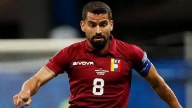 Tomás Rincón y sus 10 mil minutos con La Vinotinto: "Quien diría que ese niño de San Cristóbal se convertiría en el jugador con más minutos" Tomás Rincón y sus 10 mil minutos con La Vinotinto: "Quien diría que ese niño de San Cristóbal se convertiría en el jugador con más minutos"