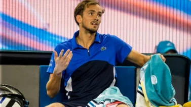 Daniil Medvédev se vuelve loco dentro en la cancha (+video)