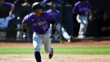 Prospecto de Rockies se convierte en el venezolano 466 que debuta en Grandes Ligas