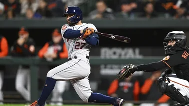MLB: José Altuve castiga a los Orioles con un panorámico jonrón (+VIDEO)