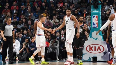 NBA: Giannis Antetokounmpo se rinde ante Stephen Curry