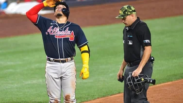 MLB: William Contreras por poco hace equivocar a un umpire (+VIDEO)